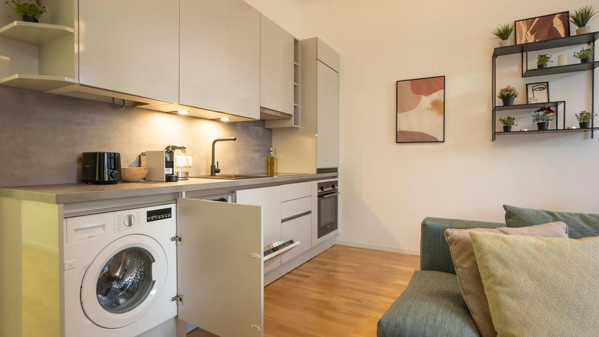 Supreme Apartment City Center فيينا 0*,  النمسا