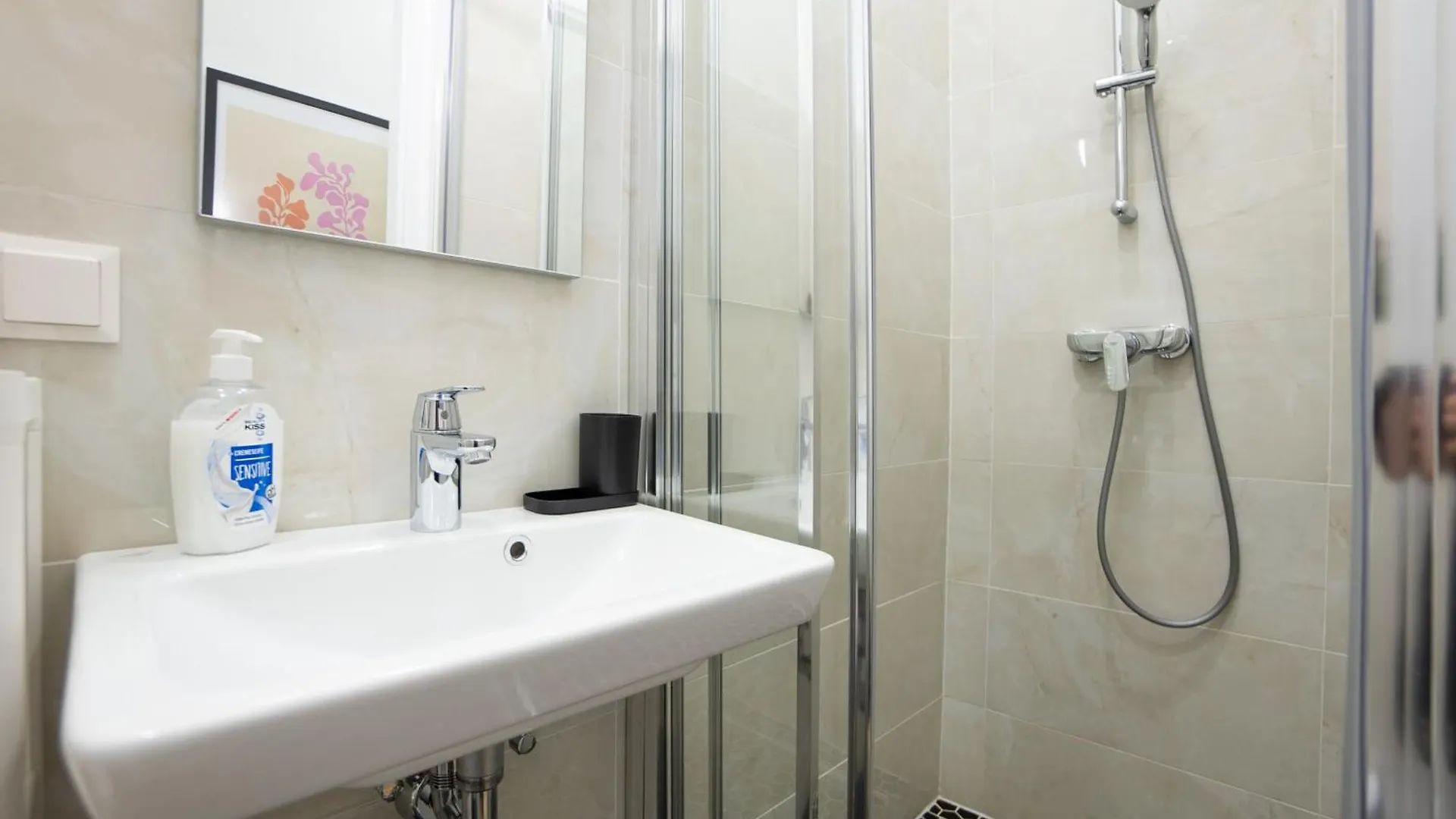 Supreme Apartment City Center فيينا النمسا